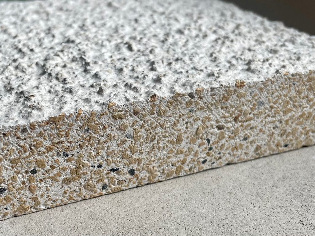 CortiCal Kork-Dämmputz im Anschnitt